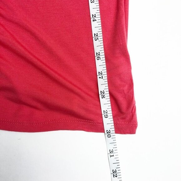 Gap Tee Women's Size Medium Deep Guava Short Sleeve Cowl Neck Pocket T-Shirt - Picture 7 of 10